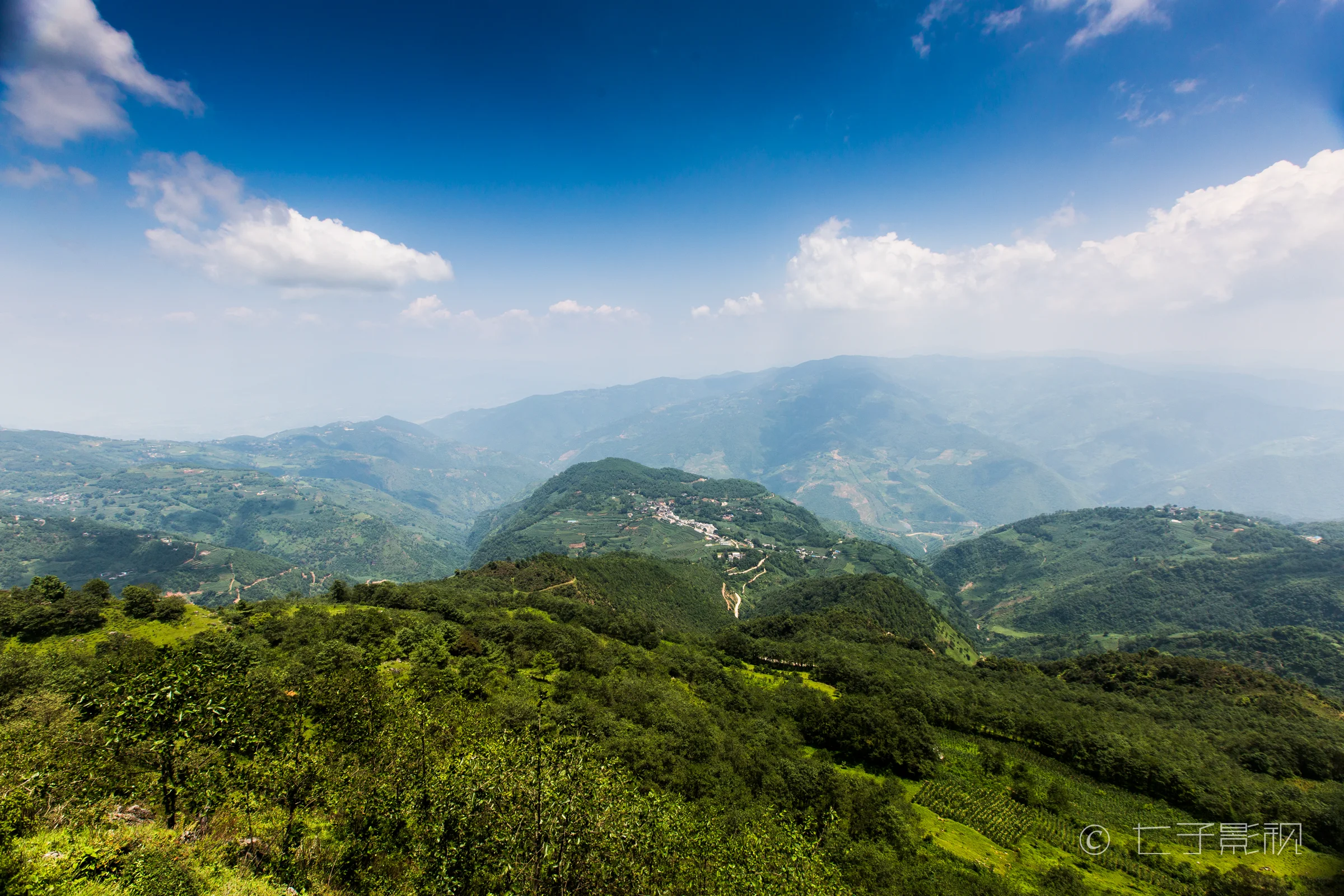 大亮山（2016）